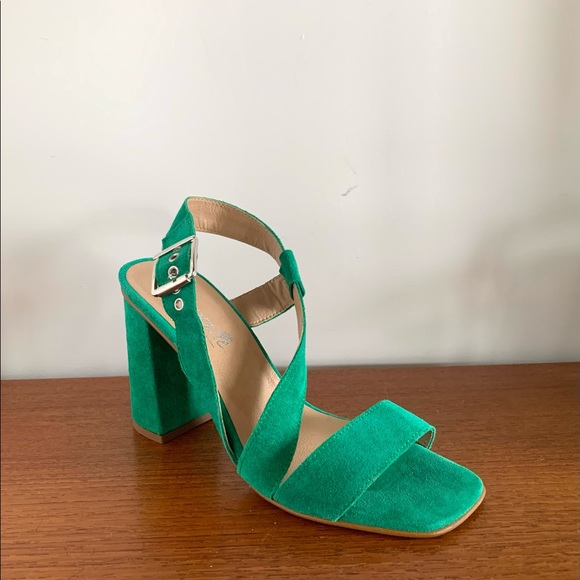 Brand new L’Intervalle green sandals Sz40 - Picture 3 of 4